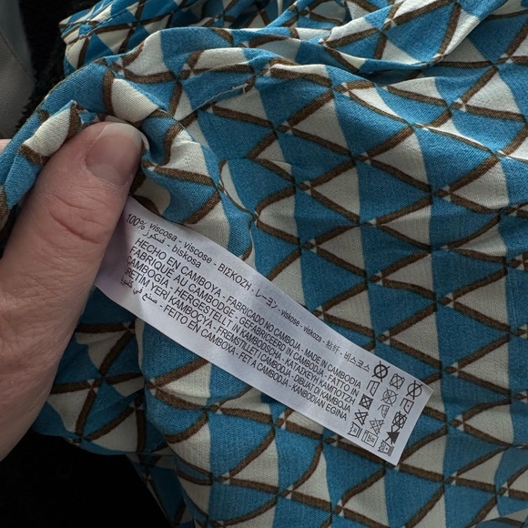 Zara Geometric Print Set Top and Bottom - Picture 8 of 8